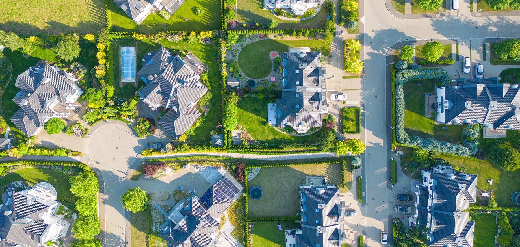 Aerial view of a Hampton Roads neighborhood